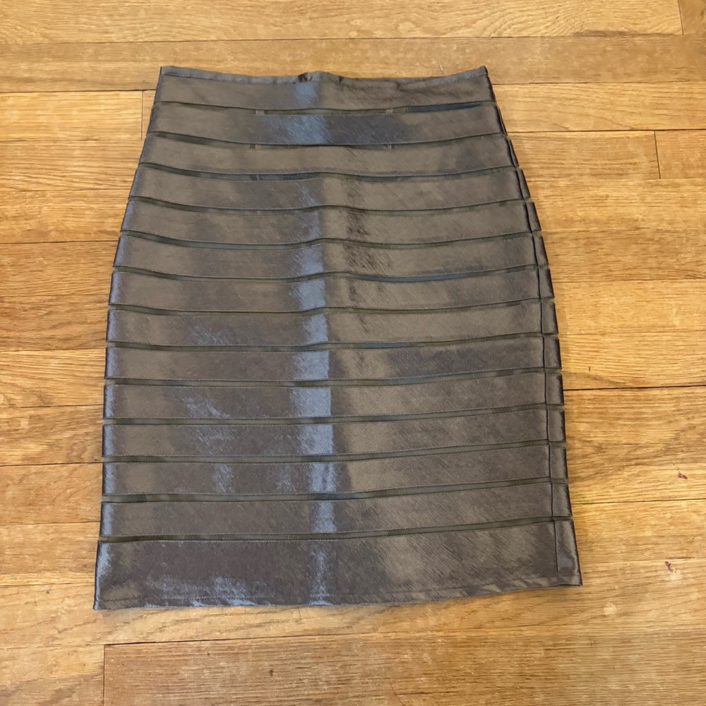 Cartise sage satin knee length pencil skirt size 4
 b60